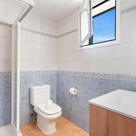 Sea Garden Holidays *