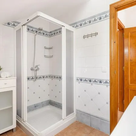 Sea Garden Holidays *