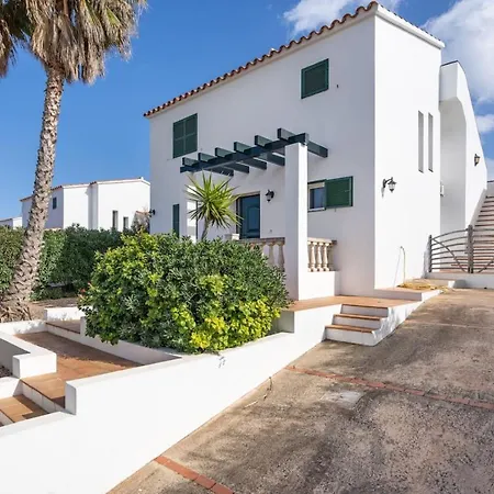 Sea Garden Holidays 펜션